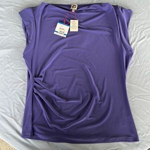 Anne Klein stylish cap sleeve top